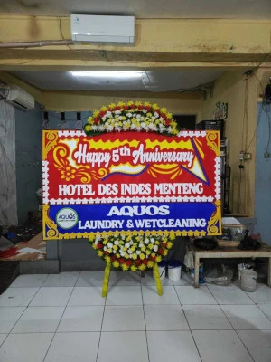 Papan Bunga di Harapan Indah