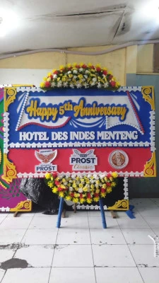 Papan Bunga di Harapan Indah