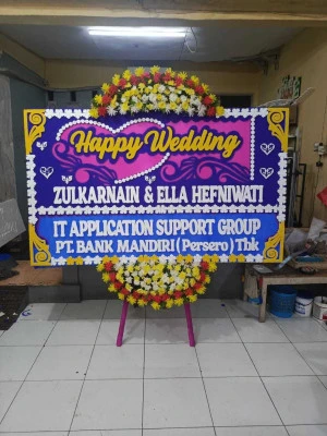Papan Bunga di Harapan Indah
