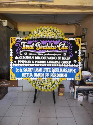 Papan Bunga di Harapan Indah